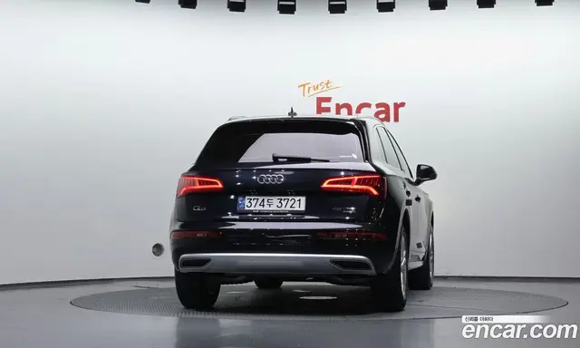 Audi Q5 2020 2.0 автомат (гидро), миниатюра 4
