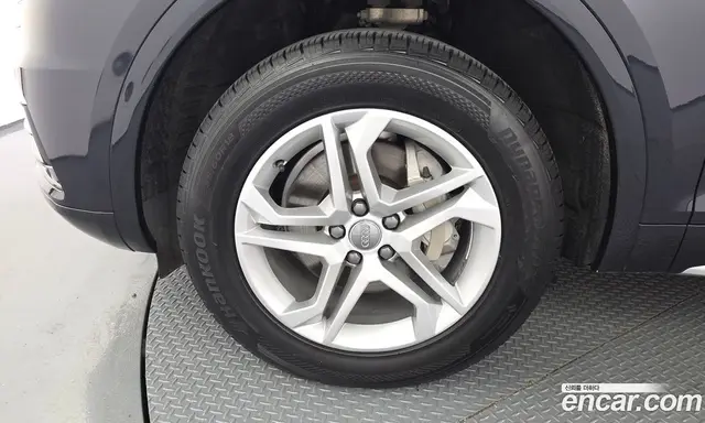 Audi Q5 2020 2.0 автомат (гидро), миниатюра 5