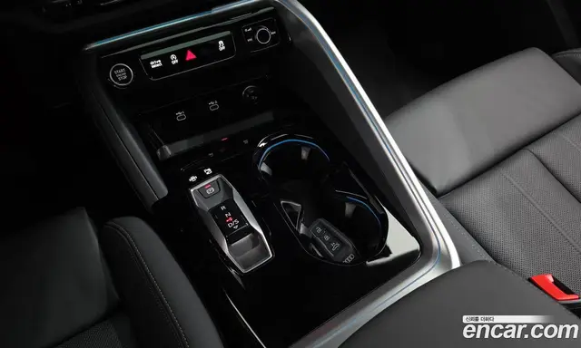 Audi Q5 2025 2.0 автомат (гидро), миниатюра 12