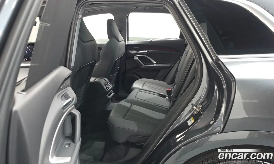 Audi Q5 2025 2.0 автомат (гидро), фото 17 Audi Q5 2025 2.0 автомат (гидро), фото 17