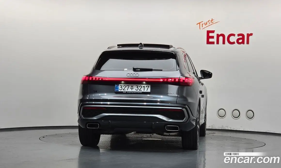 Audi Q5 2025 2.0 автомат (гидро), фото 4 Audi Q5 2025 2.0 автомат (гидро), фото 4