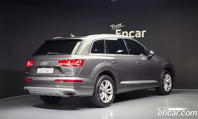 Audi Q7 2019 2.0 автомат (гидро), миниатюра 2