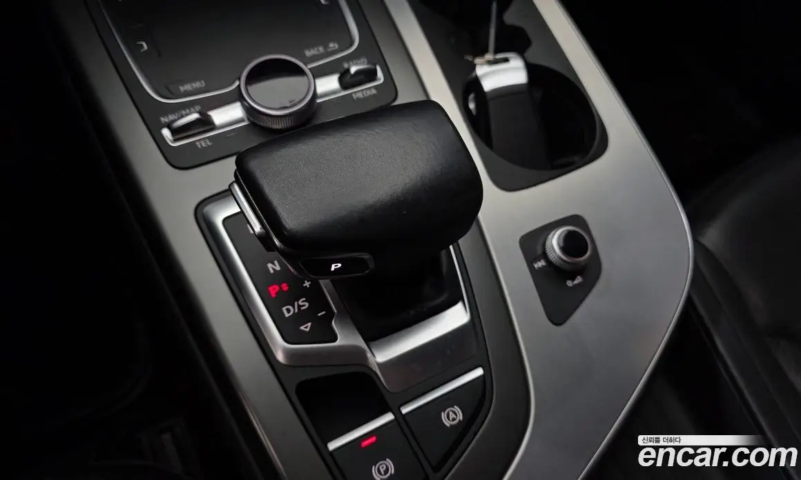 Audi Q7 2019 2.0 автомат (гидро), фото 12