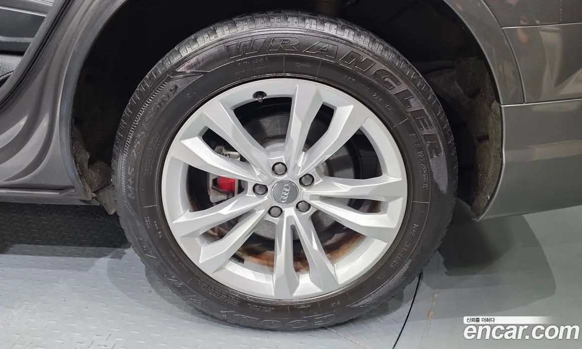 Audi Q7 2019 2.0 автомат (гидро), фото 7