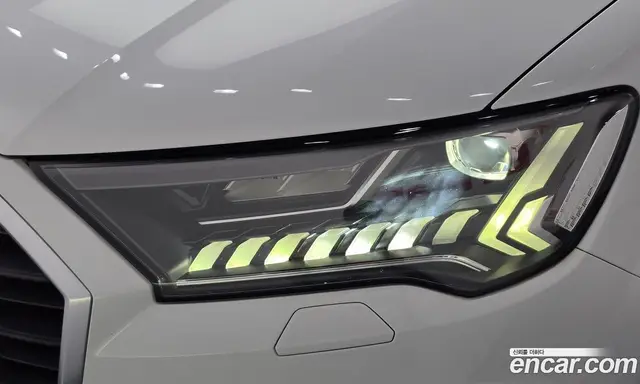Audi Q7 2020 3.0 автомат (гидро), миниатюра 8