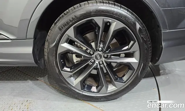 Audi Q7 2025 3.0 автомат (гидро), миниатюра 7 Audi Q7 2025 3.0 автомат (гидро), миниатюра 7