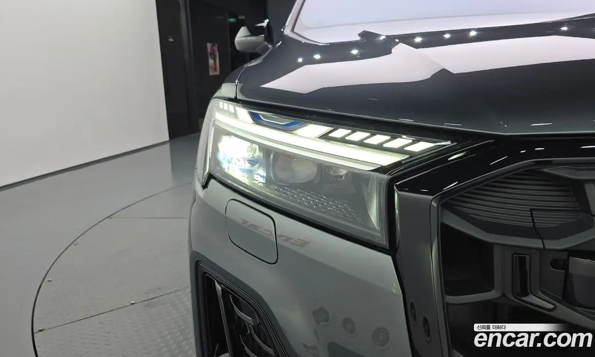 Audi Q7 2025 3.0 автомат (гидро), фото 8 Audi Q7 2025 3.0 автомат (гидро), фото 8