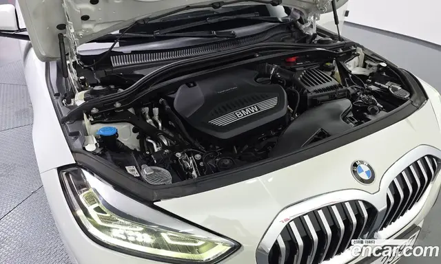 BMW 1 серия 2021 2.0 автомат (гидро), миниатюра 6 BMW 1 серия 2021 2.0 автомат (гидро), миниатюра 6
