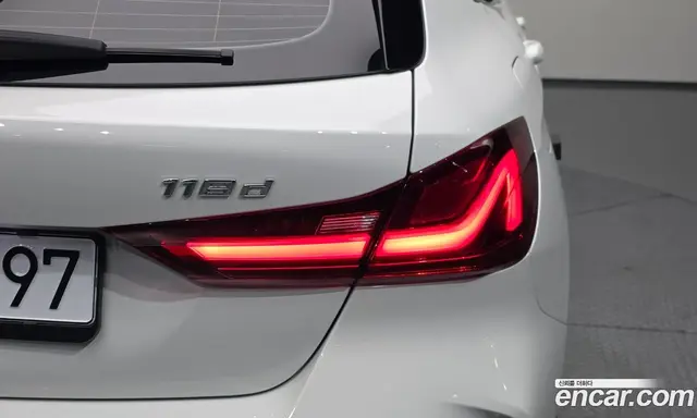 BMW 1 серия 2021 2.0 автомат (гидро), миниатюра 9 BMW 1 серия 2021 2.0 автомат (гидро), миниатюра 9