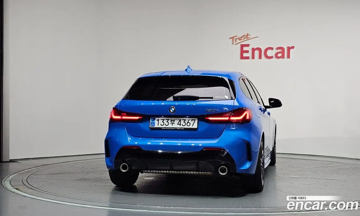 BMW 1 серия 2023 2.0 автомат (гидро), фото 4