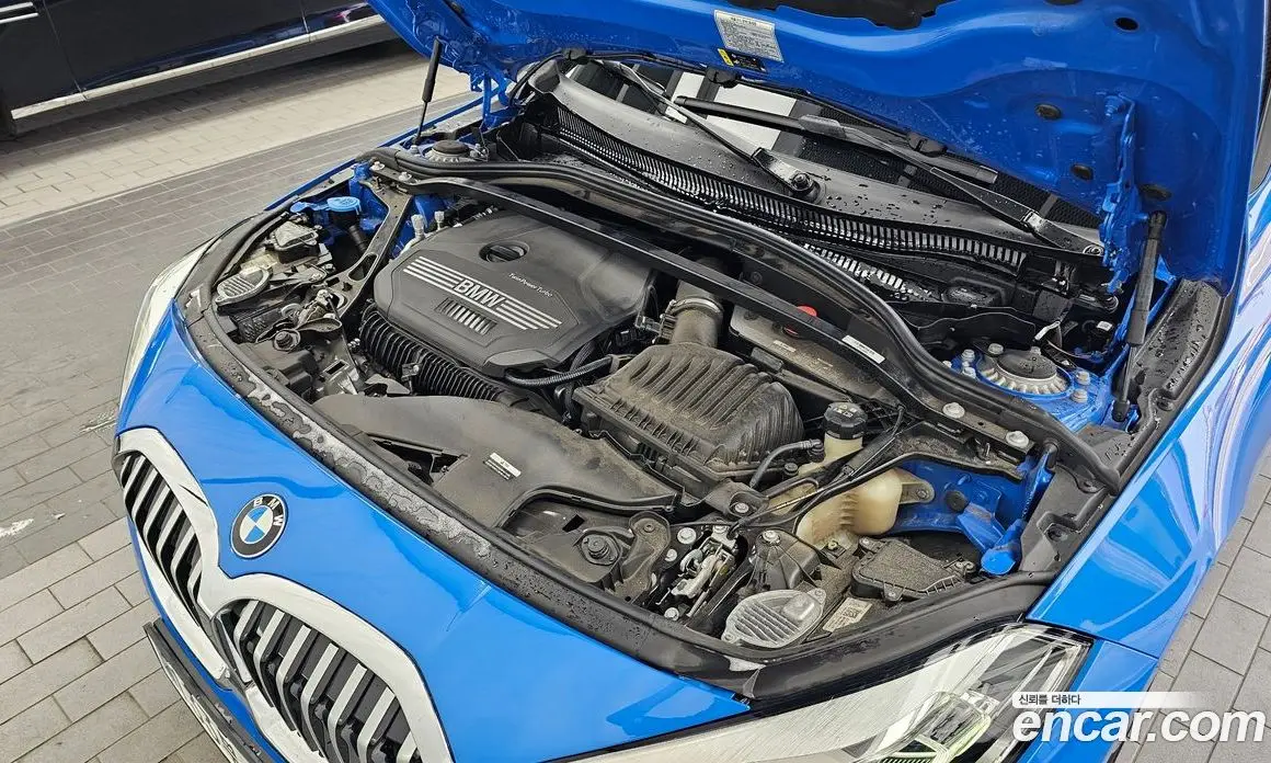 BMW 1 серия 2023 2.0 автомат (гидро), фото 6