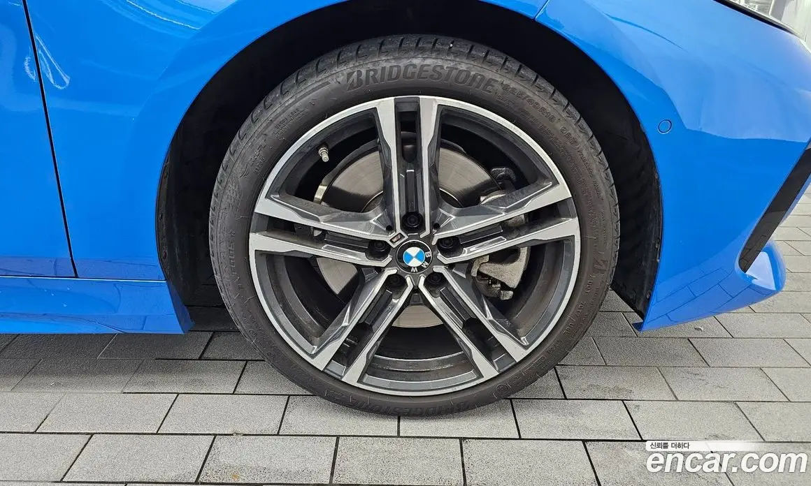 BMW 1 серия 2023 2.0 автомат (гидро), фото 7