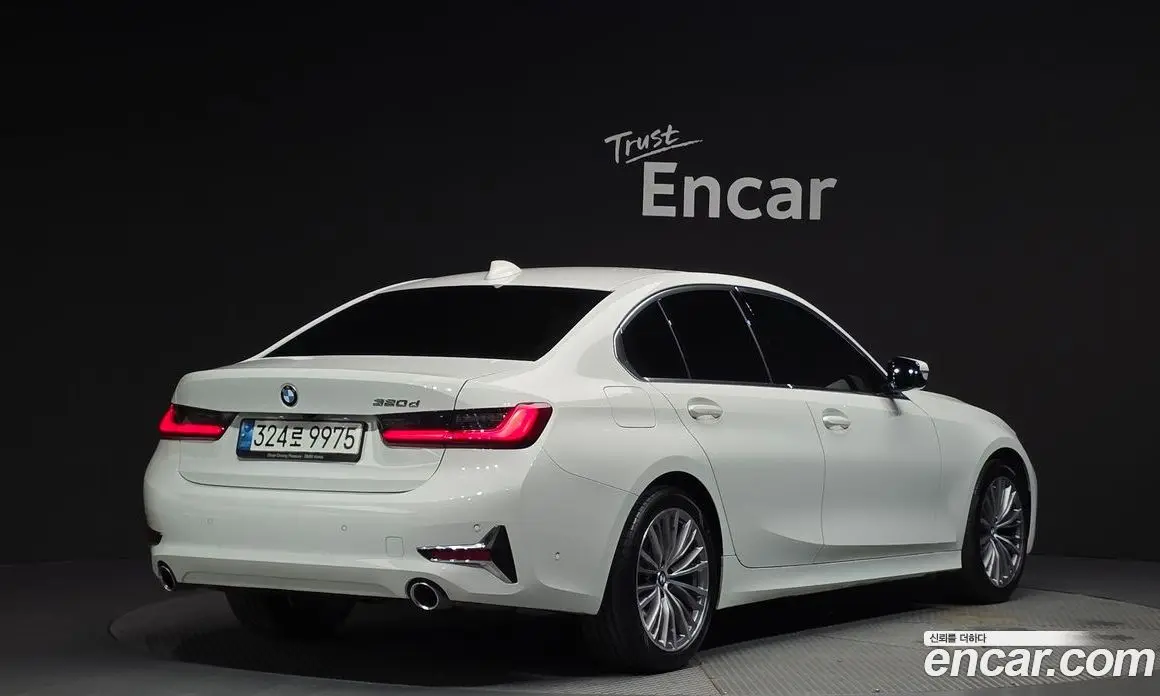 BMW 3 серия 2021 2.0 автомат (гидро), фото 2 BMW 3 серия 2021 2.0 автомат (гидро), фото 2