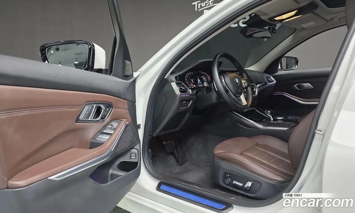 BMW 3 серия 2021 2.0 автомат (гидро), фото 13 BMW 3 серия 2021 2.0 автомат (гидро), фото 13