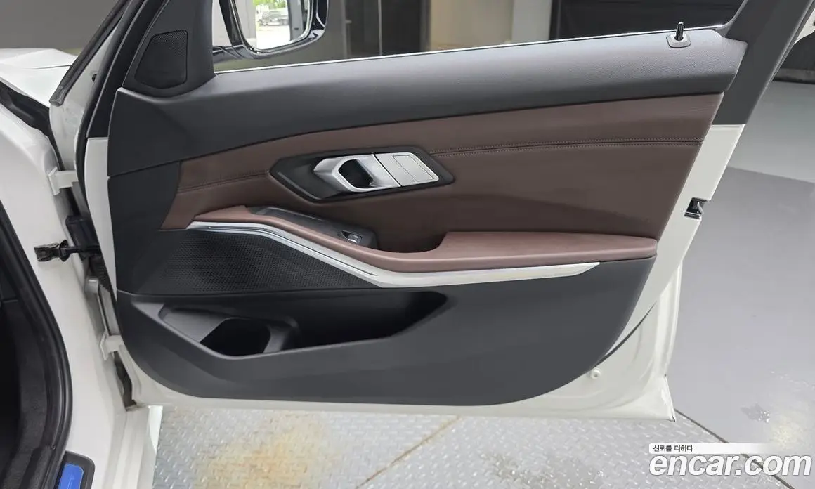 BMW 3 серия 2021 2.0 автомат (гидро), фото 15 BMW 3 серия 2021 2.0 автомат (гидро), фото 15