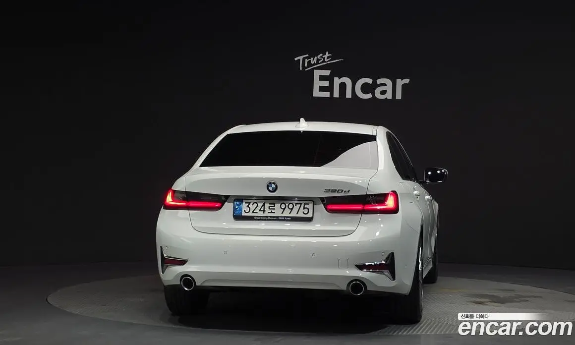 BMW 3 серия 2021 2.0 автомат (гидро), фото 4 BMW 3 серия 2021 2.0 автомат (гидро), фото 4