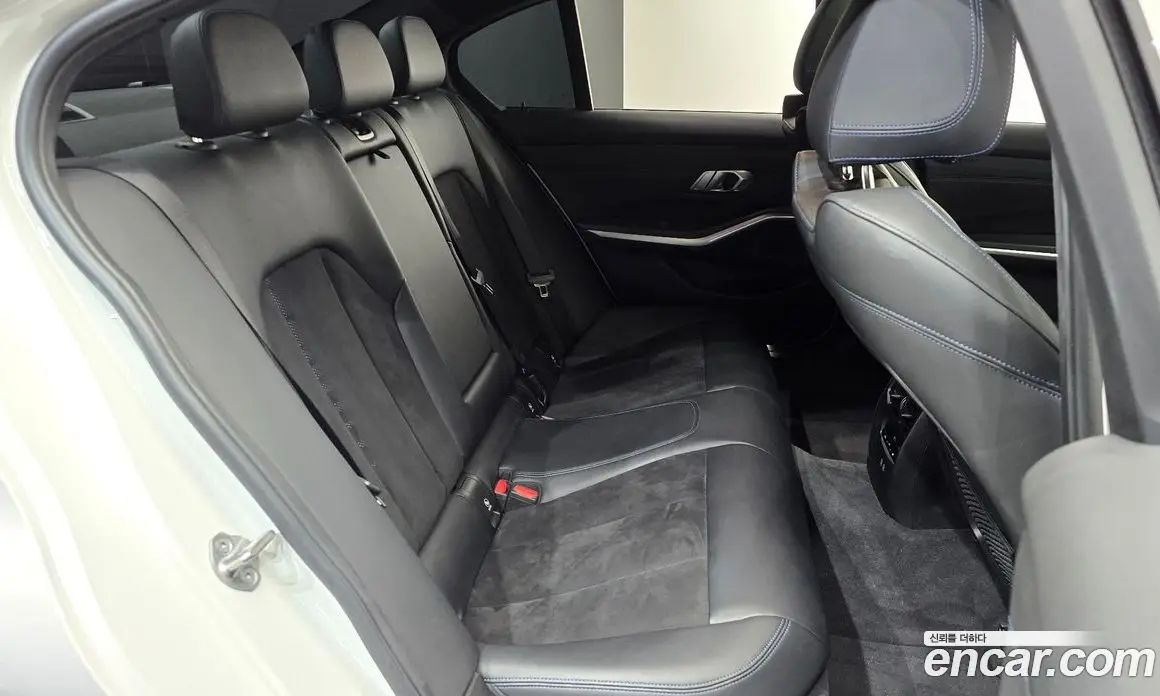 BMW 3 серия 2021 2.0 автомат (гидро), фото 16 BMW 3 серия 2021 2.0 автомат (гидро), фото 16