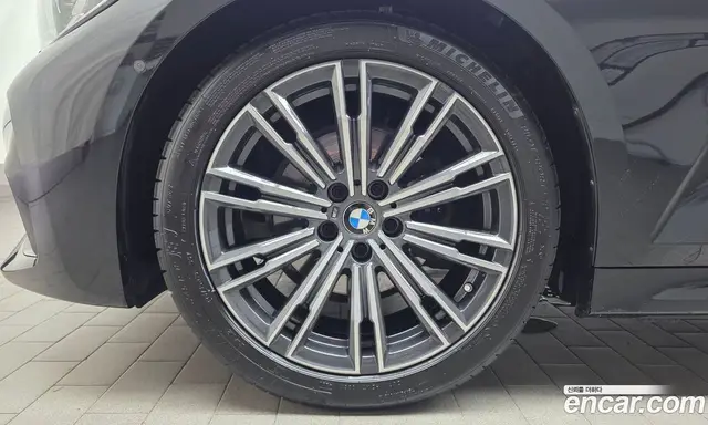 BMW 3 серия 2021 2.0 автомат (гидро), миниатюра 4 BMW 3 серия 2021 2.0 автомат (гидро), миниатюра 4