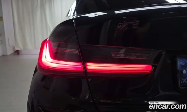 BMW 3 серия 2021 2.0 автомат (гидро), миниатюра 8 BMW 3 серия 2021 2.0 автомат (гидро), миниатюра 8