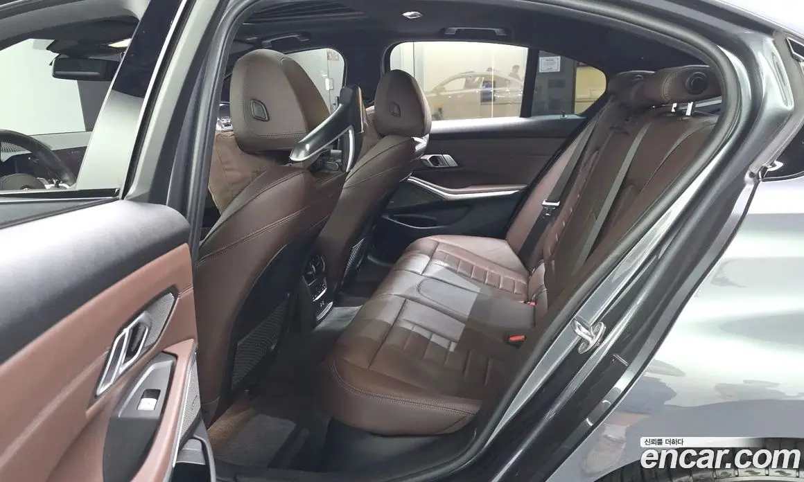 BMW 3 серия 2021 2.0 автомат (гидро), фото 16