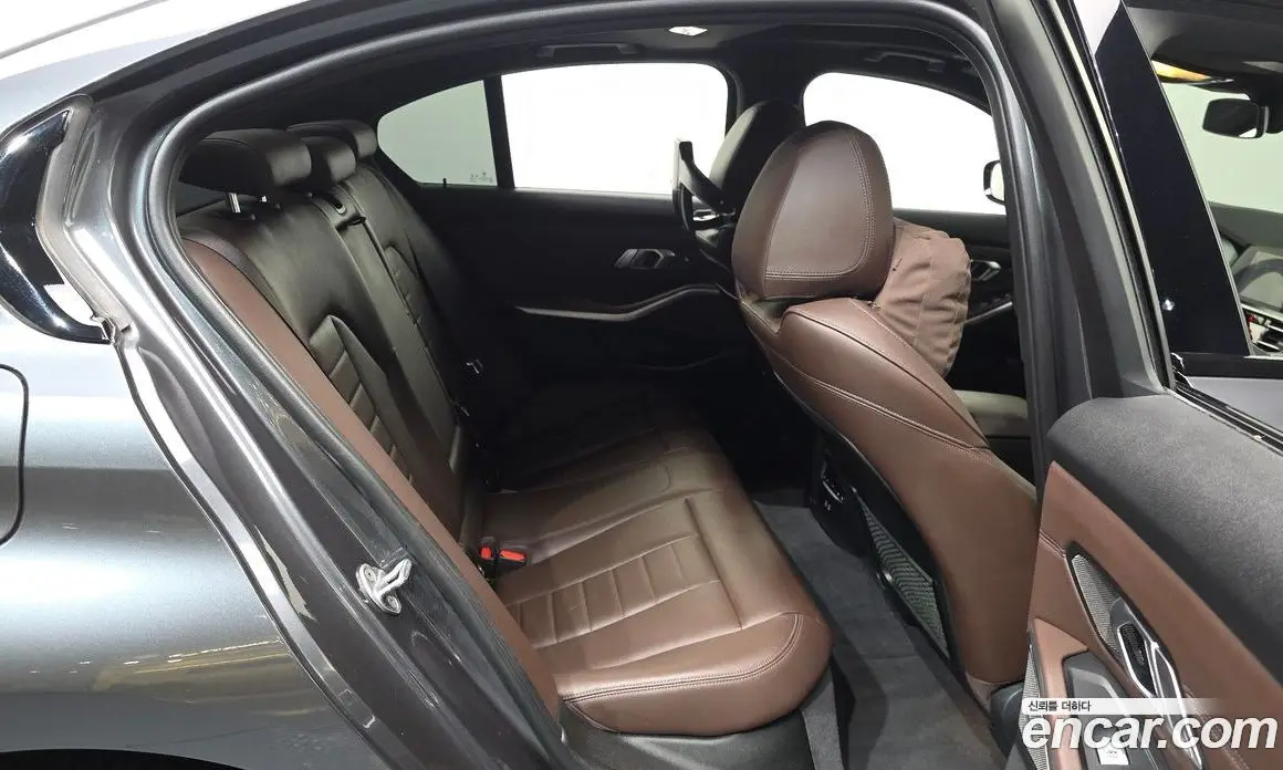 BMW 3 серия 2021 2.0 автомат (гидро), фото 18