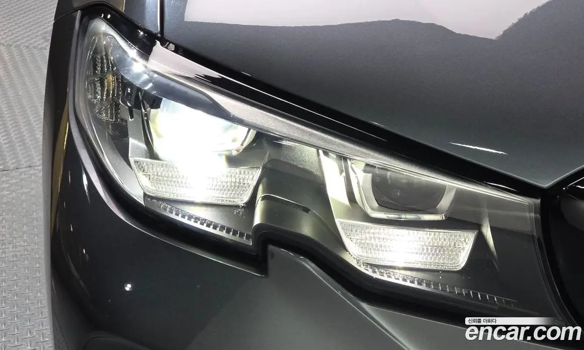 BMW 3 серия 2021 2.0 автомат (гидро), фото 8