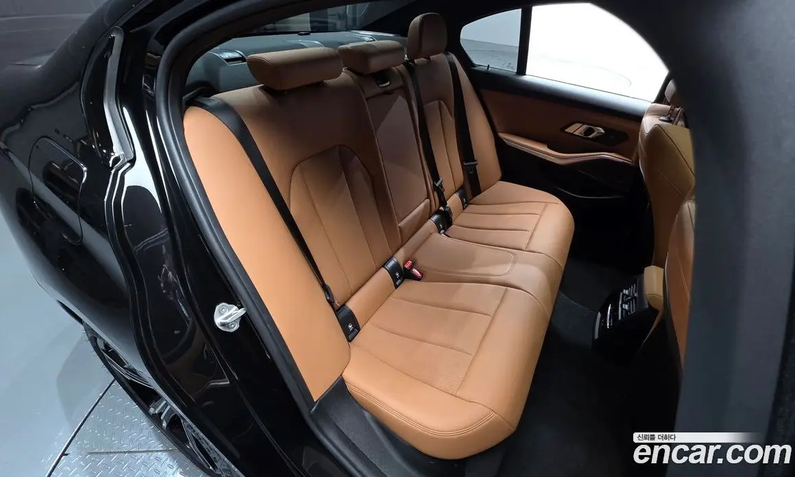 BMW 3 серия 2024 2.0 автомат (гидро), фото 16
