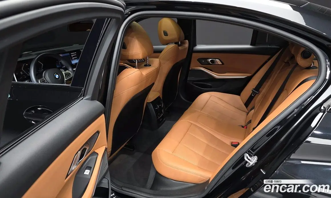 BMW 3 серия 2024 2.0 автомат (гидро), фото 18
