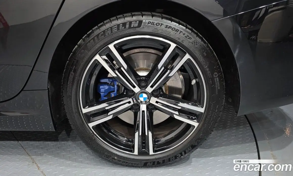 BMW 3 серия 2024 2.0 автомат (гидро), фото 7