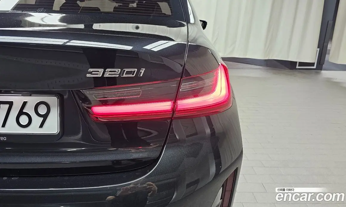 BMW 3 серия 2025 2.0 автомат (гидро), фото 8