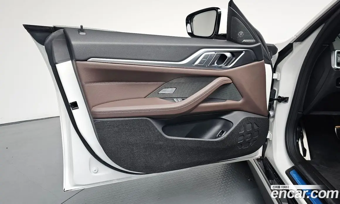 BMW 4 серия 2024 2.0 автомат (гидро), фото 13