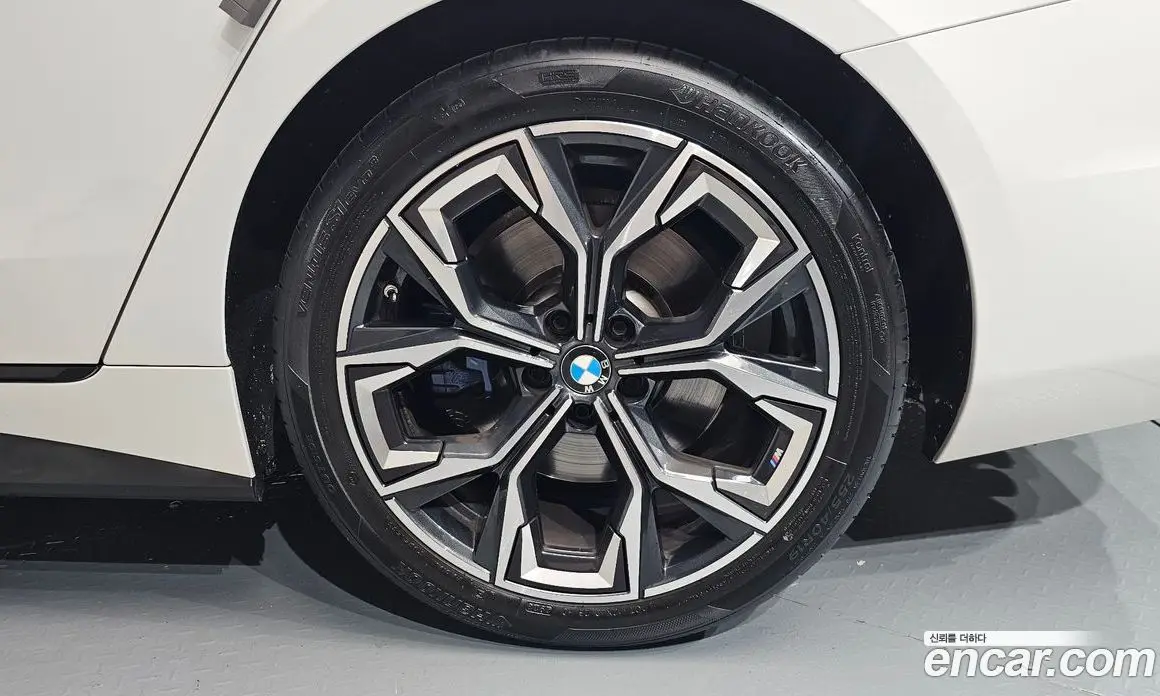 BMW 4 серия 2024 2.0 автомат (гидро), фото 6