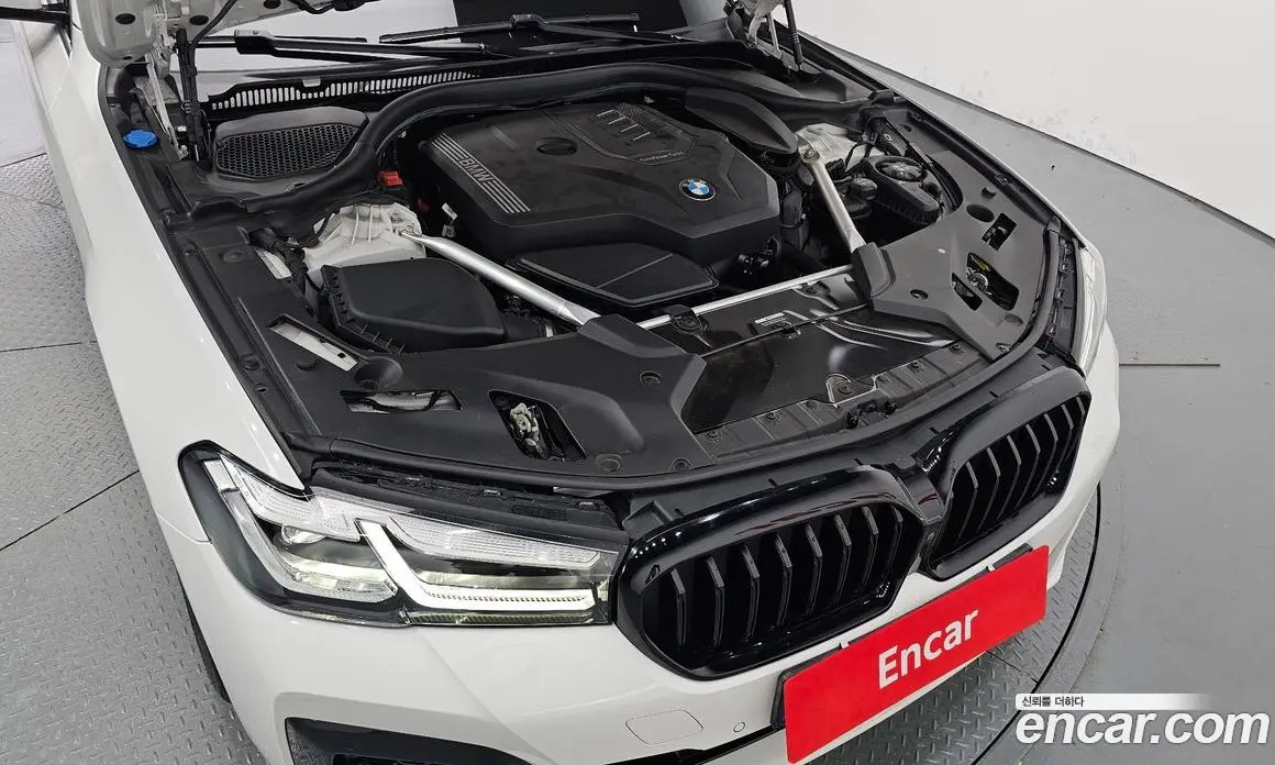 BMW 5 серия 2023 2.0 автомат (гидро), фото 5