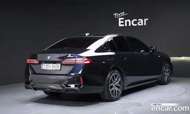 BMW 5 серия 2024 2.0 автомат (гидро), миниатюра 2 BMW 5 серия 2024 2.0 автомат (гидро), миниатюра 2