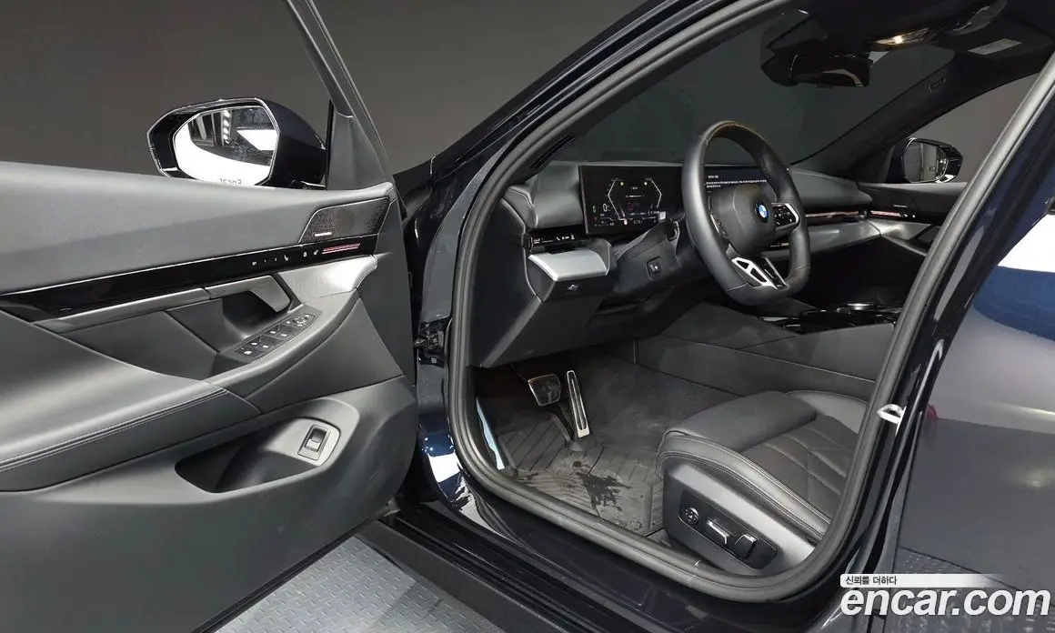 BMW 5 серия 2024 2.0 автомат (гидро), фото 13 BMW 5 серия 2024 2.0 автомат (гидро), фото 13