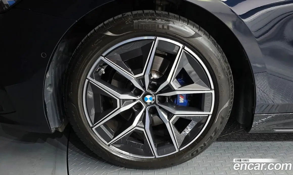 BMW 5 серия 2024 2.0 автомат (гидро), фото 5 BMW 5 серия 2024 2.0 автомат (гидро), фото 5