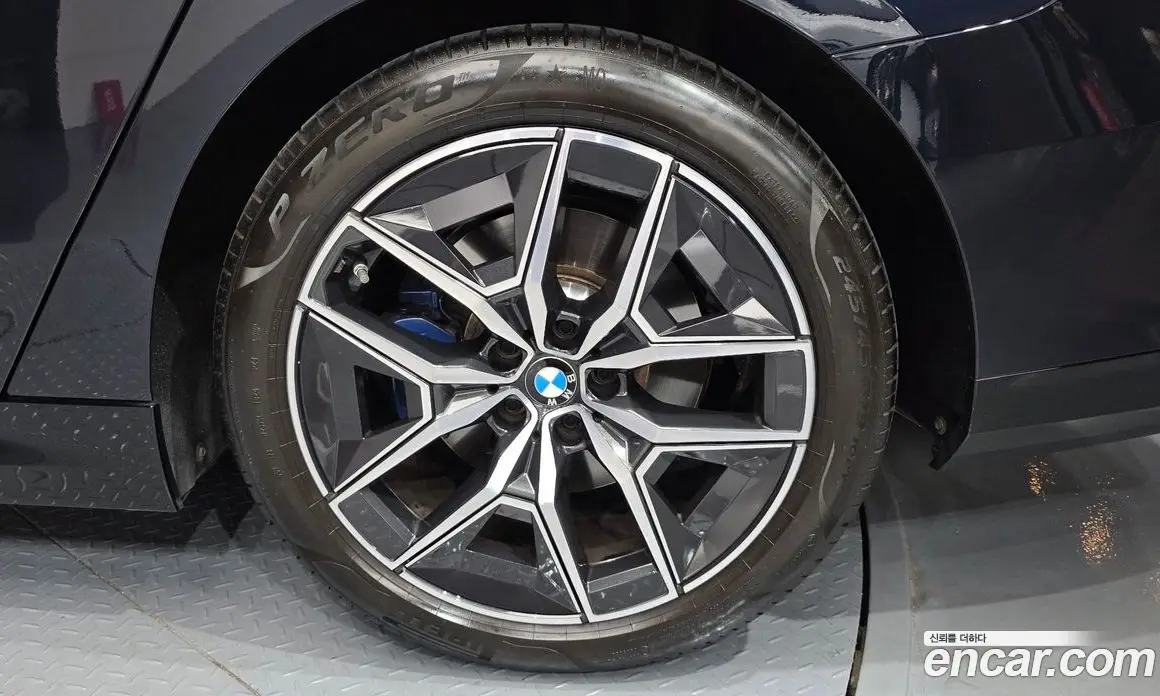 BMW 5 серия 2024 2.0 автомат (гидро), фото 7 BMW 5 серия 2024 2.0 автомат (гидро), фото 7