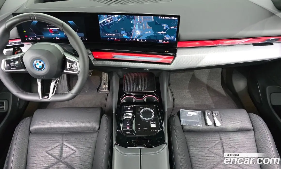BMW 5 серия 2025 2.0 автомат (гидро), фото 10 BMW 5 серия 2025 2.0 автомат (гидро), фото 10