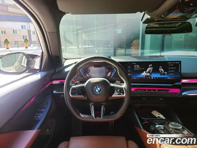 BMW 5 серия 2025 2.0 автомат (гидро), миниатюра 6 BMW 5 серия 2025 2.0 автомат (гидро), миниатюра 6