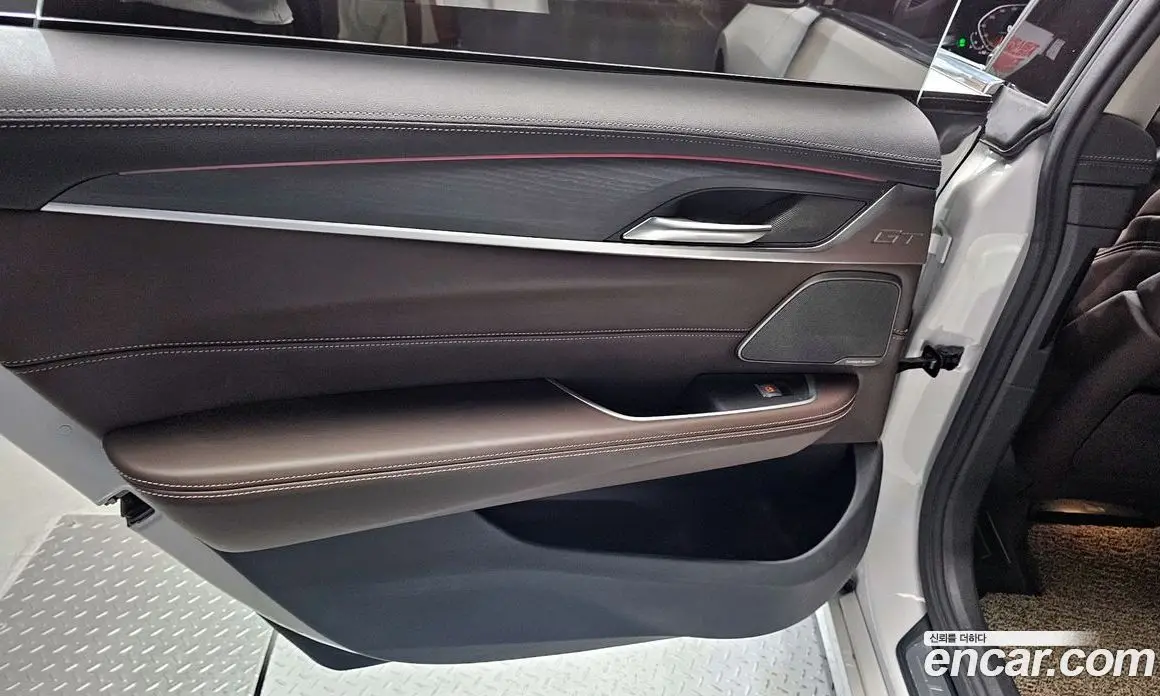 BMW 6 серия 2021 3.0 автомат (гидро), фото 15 BMW 6 серия 2021 3.0 автомат (гидро), фото 15