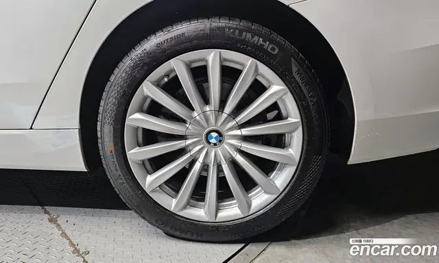 BMW 6 серия 2021 3.0 автомат (гидро), миниатюра 7 BMW 6 серия 2021 3.0 автомат (гидро), миниатюра 7