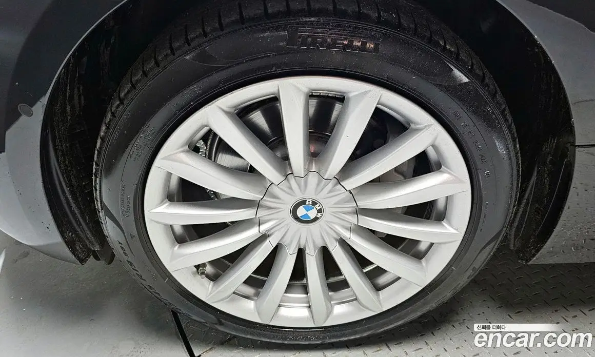 BMW 6 серия 2023 3.0 автомат (гидро), фото 4