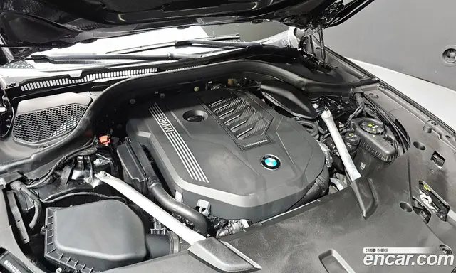 BMW 6 серия 2023 3.0 автомат (гидро), миниатюра 5
