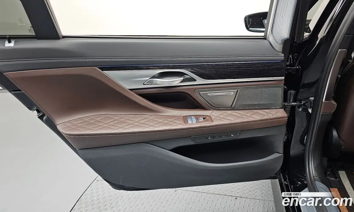 BMW 7 серия 2019 3.0 автомат (гидро), фото 15