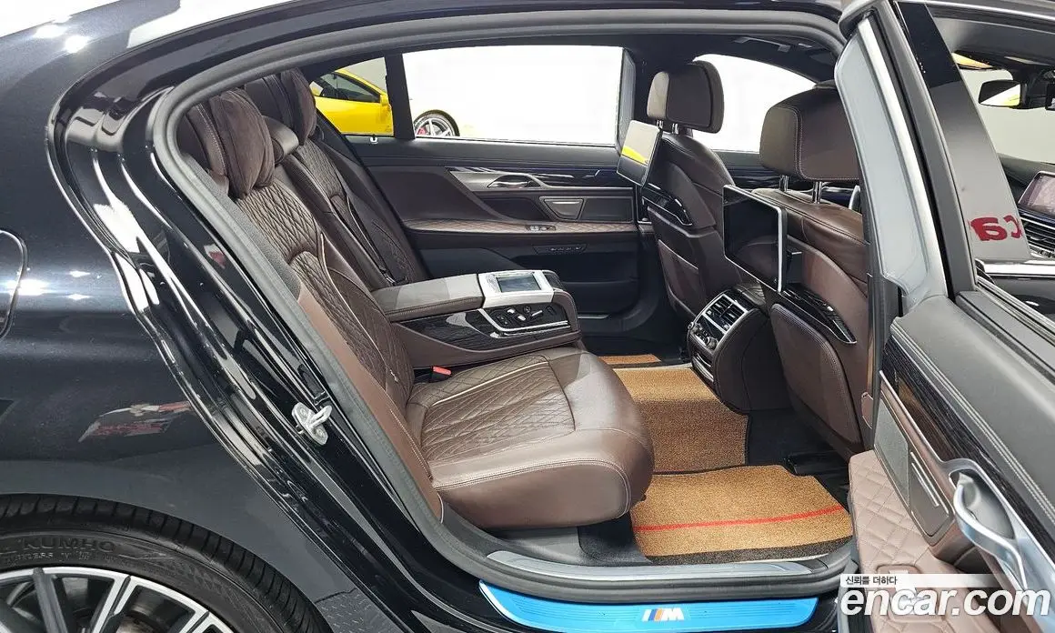 BMW 7 серия 2019 3.0 автомат (гидро), фото 17
