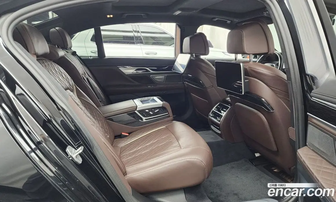 BMW 7 серия 2020 3.0 автомат (гидро), фото 17