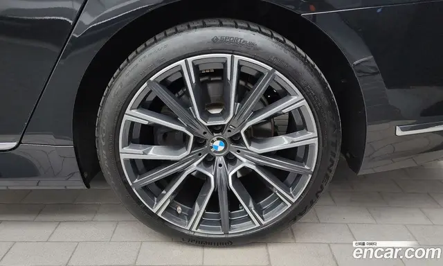 BMW 7 серия 2020 3.0 автомат (гидро), миниатюра 6