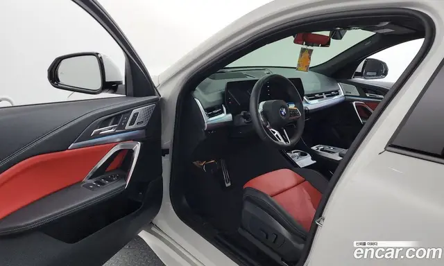 BMW X2 2024 2.0 автомат (гидро), миниатюра 12