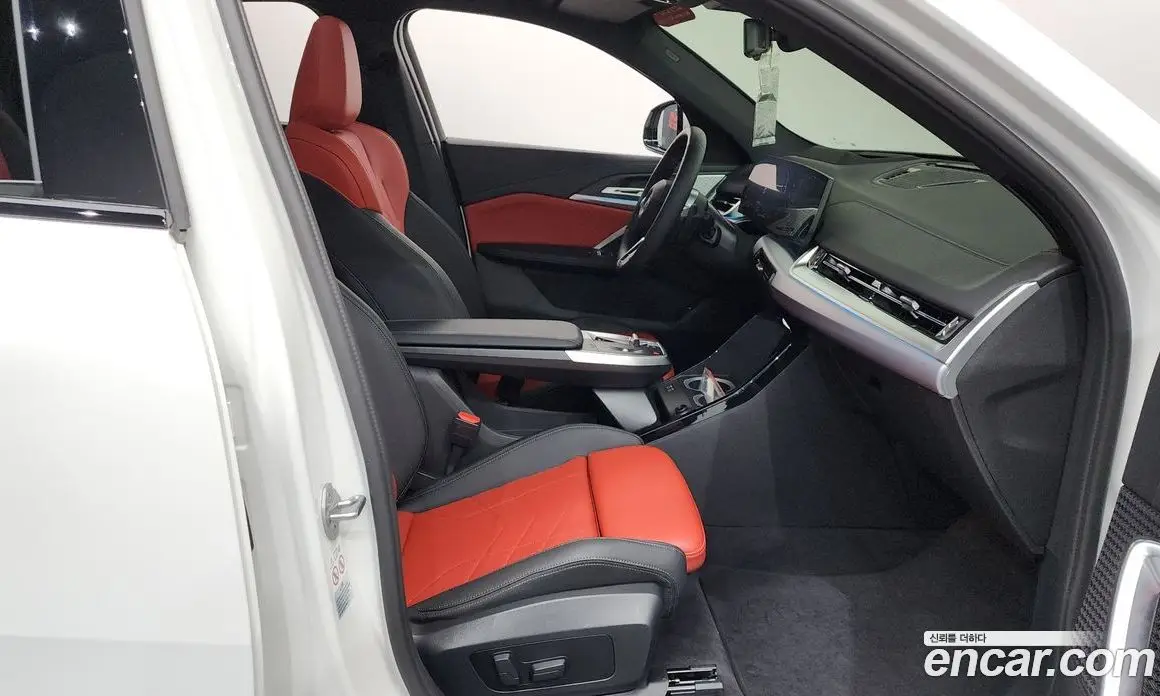 BMW X2 2024 2.0 автомат (гидро), фото 15 BMW X2 2024 2.0 автомат (гидро), фото 15