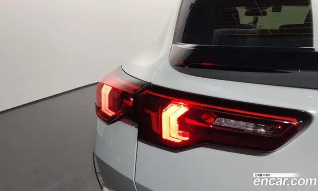 BMW X2 2024 2.0 автомат (гидро), миниатюра 8 BMW X2 2024 2.0 автомат (гидро), миниатюра 8